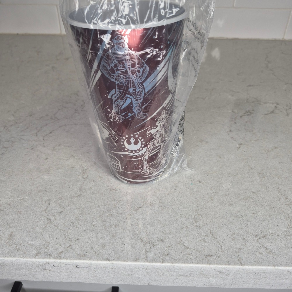 Burger‎ King Cup Star Wars Mandalorian Grogu Maroon
